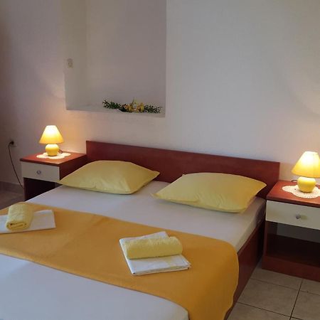 Apartments With A Parking Space Gradac, Makarska - 11332 Gradac  Camera foto
