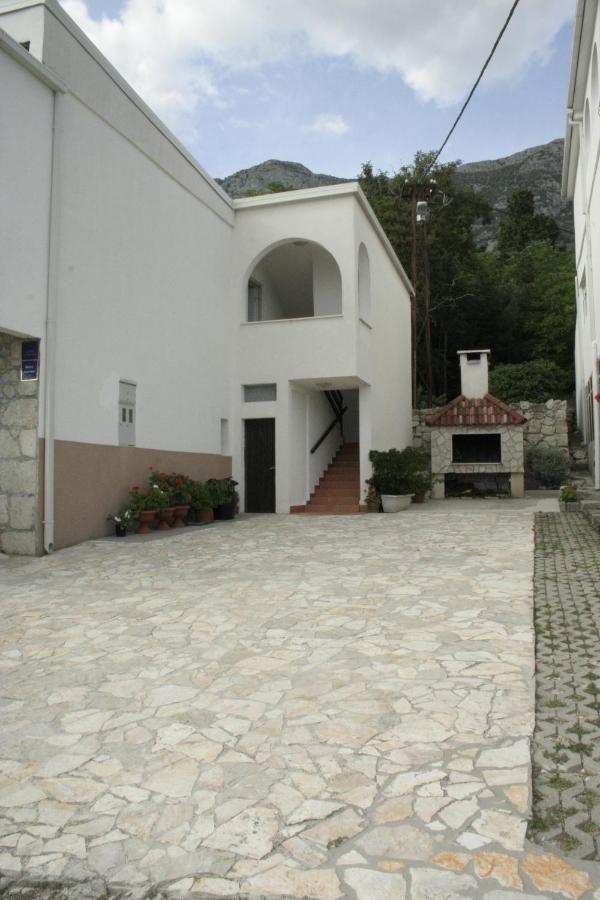 Apartments With A Parking Space Gradac, Makarska - 11332 Gradac  Esterno foto